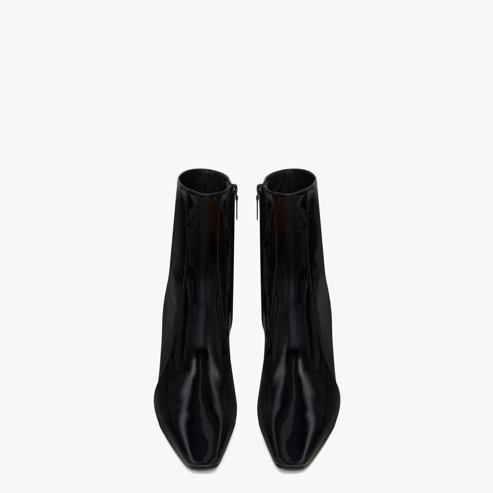 Saint Laurent Black Ankle Boots Sleek Minimalist Design